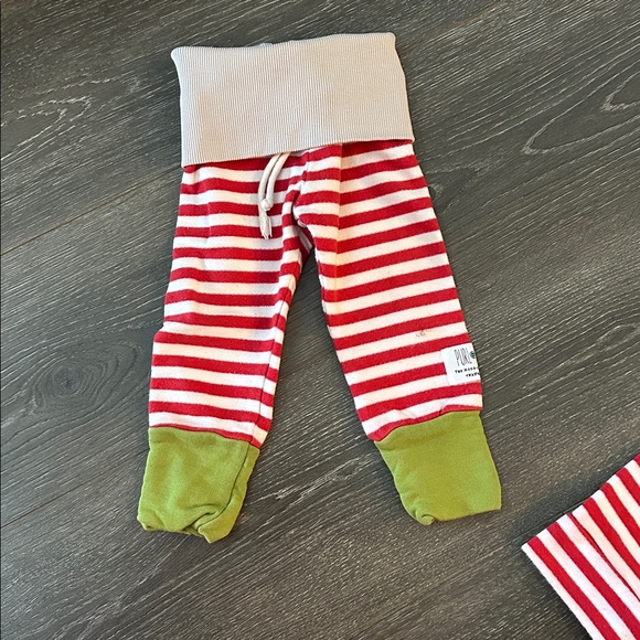 Purl Lamb hooded pullover and pant set - Picture 4 of 4